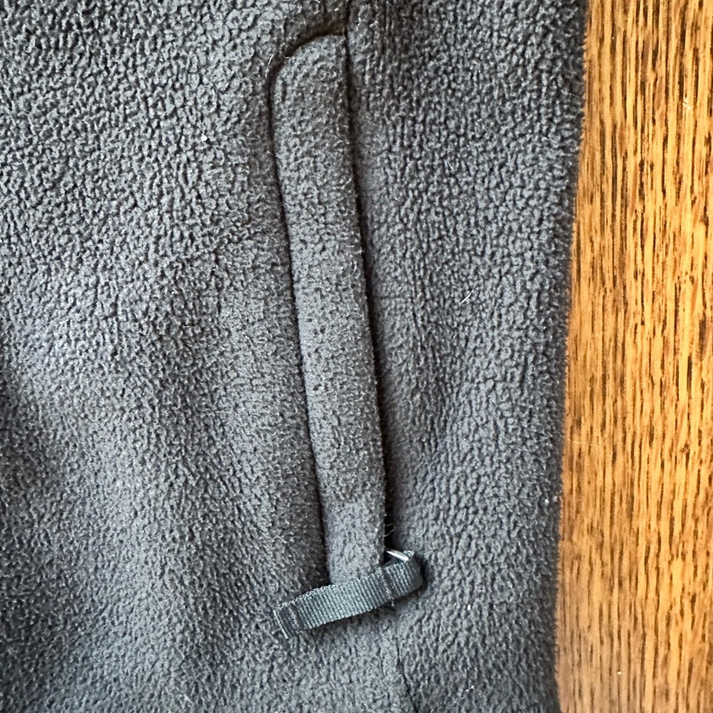 The North Face Fleece Jacket, kids M 10/12 - Picture 4 of 8